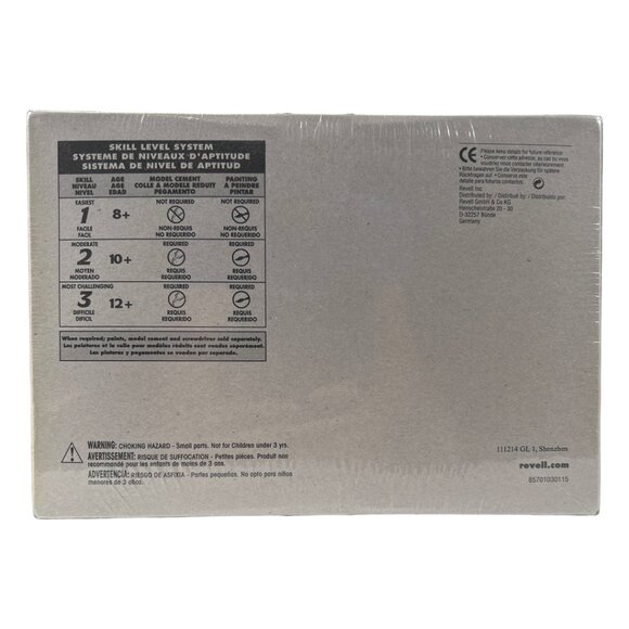 Revell 1/25 Sox Martin 1970 Plymouth Hemi Cuda Model Kit - Picture 7 of 8